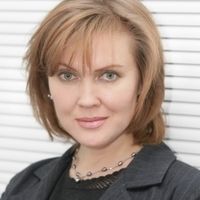 Элина Золотова