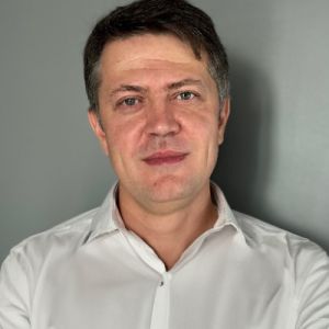 Андрей Лаптев