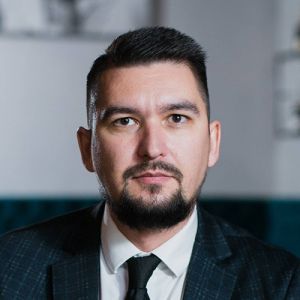 Антон Чумаков